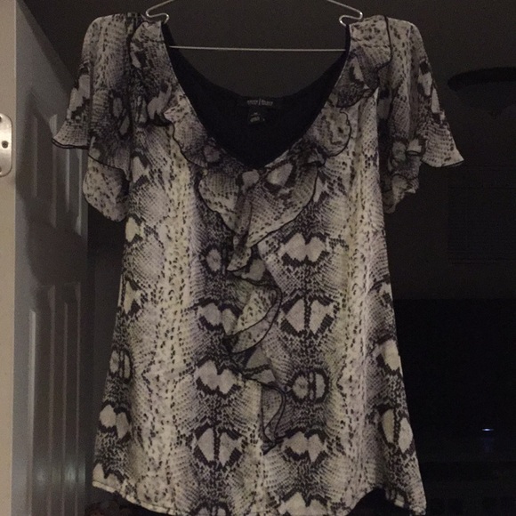 Blouse - Picture 1 of 2